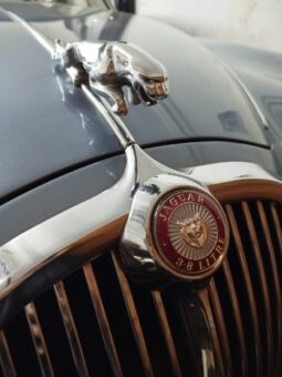 
										Restored 1966 Jaguar 3 Series full									