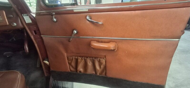 
								1940 Chevrolet Super Coupe full									