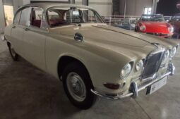 
										Original Condition 1967 Jaguar 420 Sporting Saloon full									