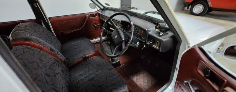 
								Used 1978 Renault TL Sedan full									