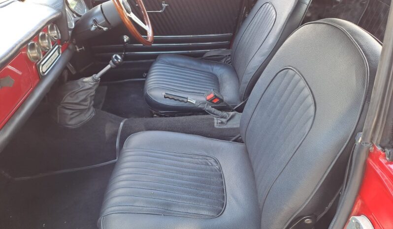 
								Used 1967 Alfa Romeo Spider 1300 Series I Round-tail Duetto full									