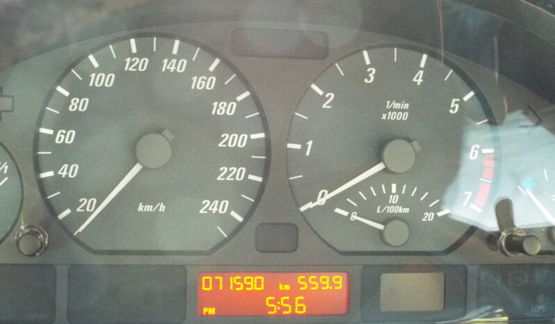 
								Original Condition 2001 BMW 3 Series full									