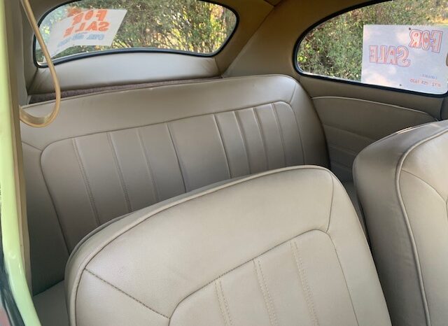 
								1963 Volkswagen Beetle full									