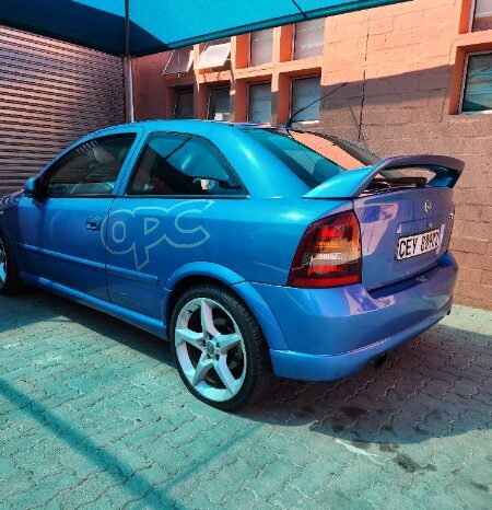 
								Semi Restored 2004 Opel Astra full									