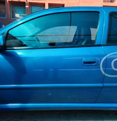 
								Semi Restored 2004 Opel Astra full									