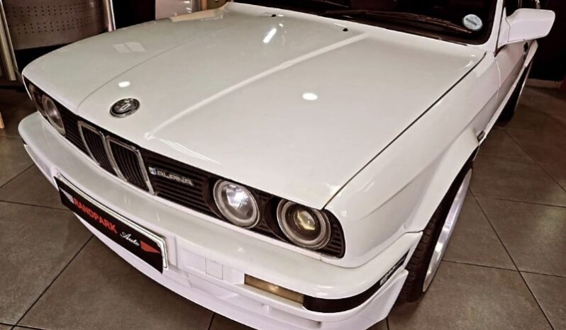 
								Restored 1990 BMW 325i Executive full									