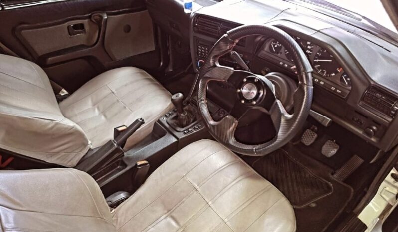 
								Restored 1990 BMW 325i Executive full									