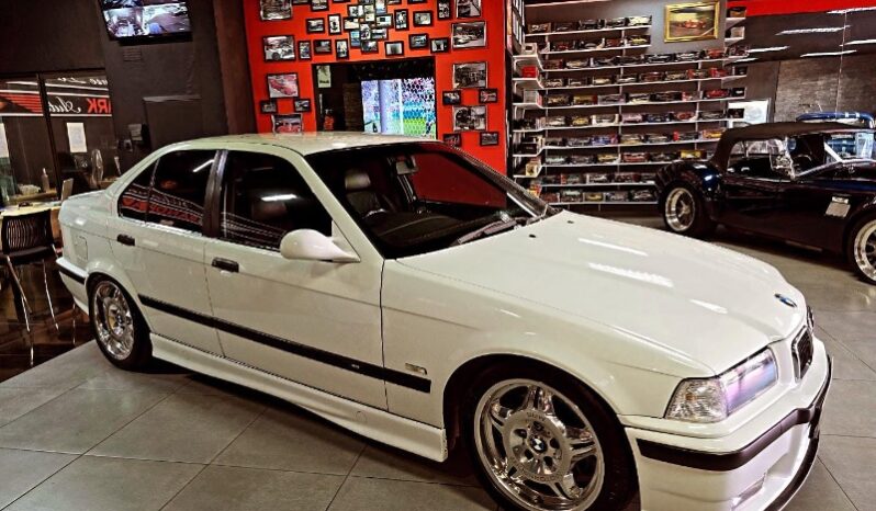 
								Original Condition 1997 BMW M3 Standard Edition full									
