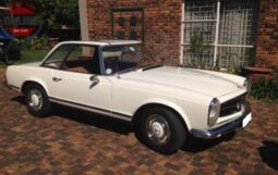 
										Mercedes-Benz 230SL Pagoda LHD Soft Top and Hard Top full									