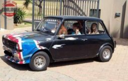 
										1976 AUSTIN MINI full									