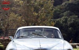 
										1969 Jaguar 420G Sedan full									