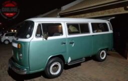
										1975 Volkswagen Delux Kombi full									