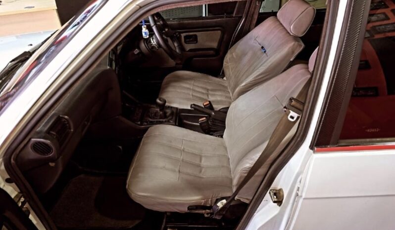 
								Restored 1990 BMW 325i Executive full									