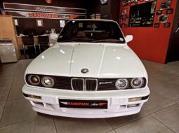 Restored 1990 BMW 325i Executive