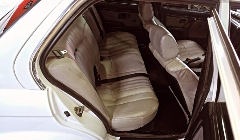 
								Restored 1990 BMW 325i Executive full									