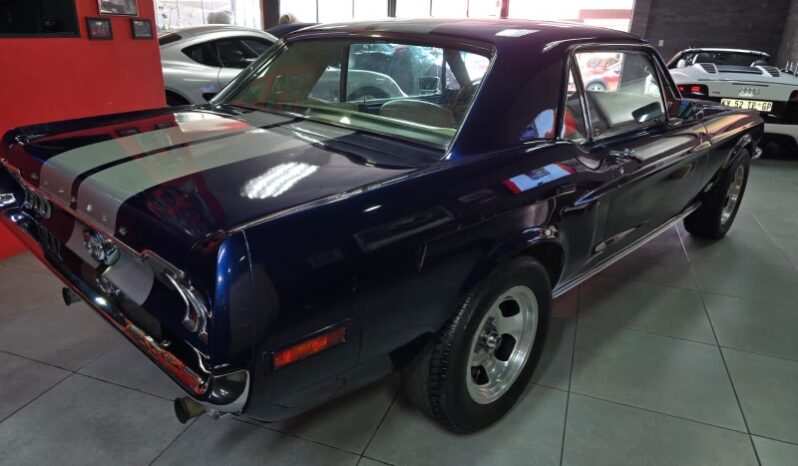 
								Semi Restored 1968 Ford Mustang full									