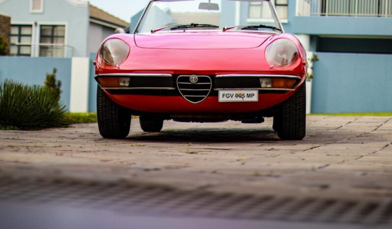 
								1974 Alfa Romeo Spider 2000L full									