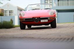 
										1974 Alfa Romeo Spider 2000L full									