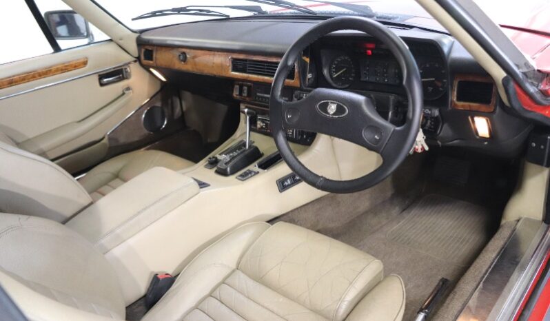 
								Used 1990 Jaguar XJS V12 full									