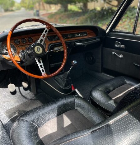 
								Restored 1972 Lancia Fulvia Coupe 1300 full									