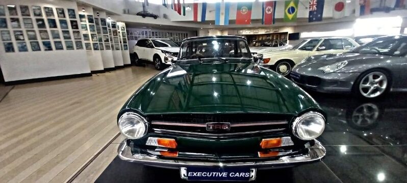 
								Restored 1974 Triumph TR6 full									
