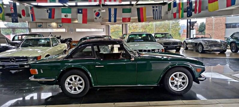 
								Restored 1974 Triumph TR6 full									