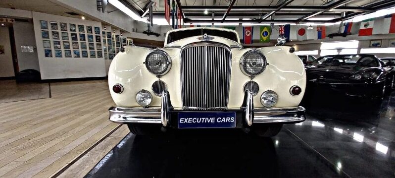 
								Original Condition 1956 Jaguar MK7 full									