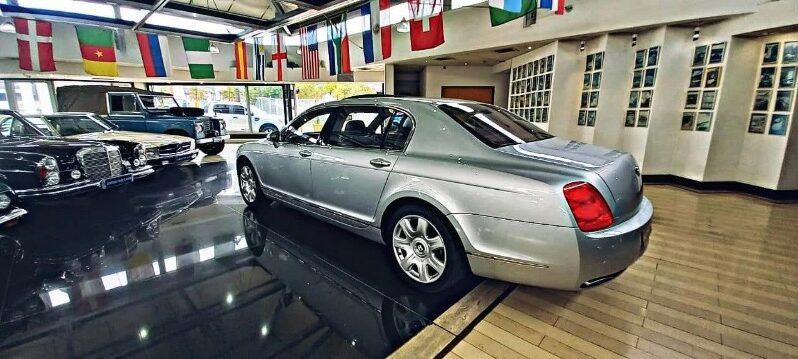 
								Used 2006 Bentley Continental Flying Spur full									
