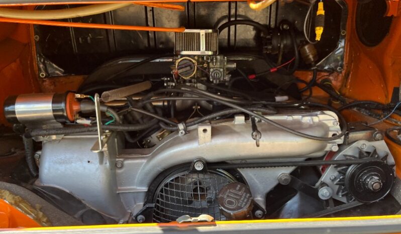 
								Used 1974 Volkswagen Kombi full									