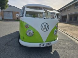 
										Used 1964 Volkswagen Split Window Kombi full									
