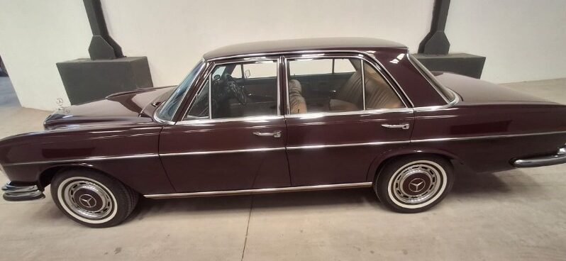 
								Used 1972 Mercedes-Benz W108 280SE full									