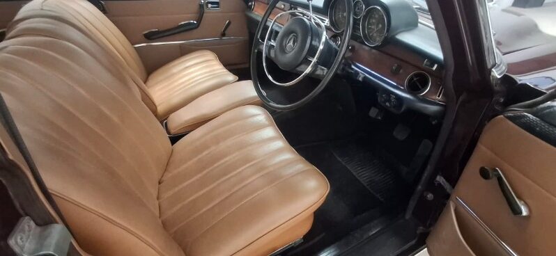 
								Used 1972 Mercedes-Benz W108 280SE full									