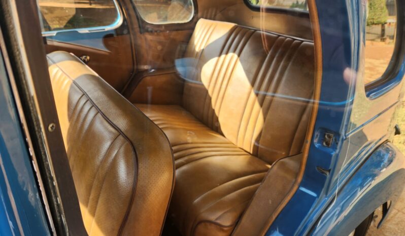 
								1953 Ford Prefect full									