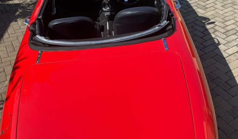 
								1967 Alfa Romeo Spider 1600cc Duetto RHD full									