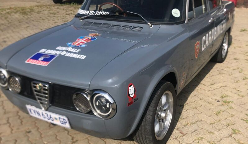 
								1970 Alfa Romeo Giulia Super Rally Replica full									