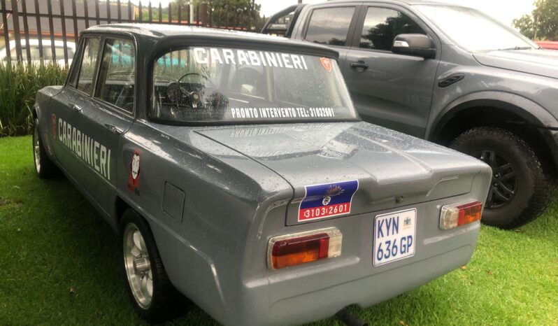 
								1970 Alfa Romeo Giulia Super Rally Replica full									