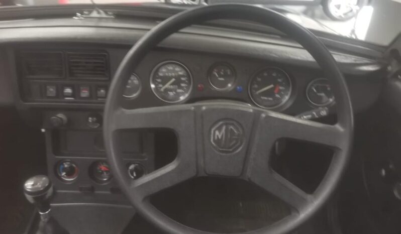 
								Used 1981 MG Roadster full									