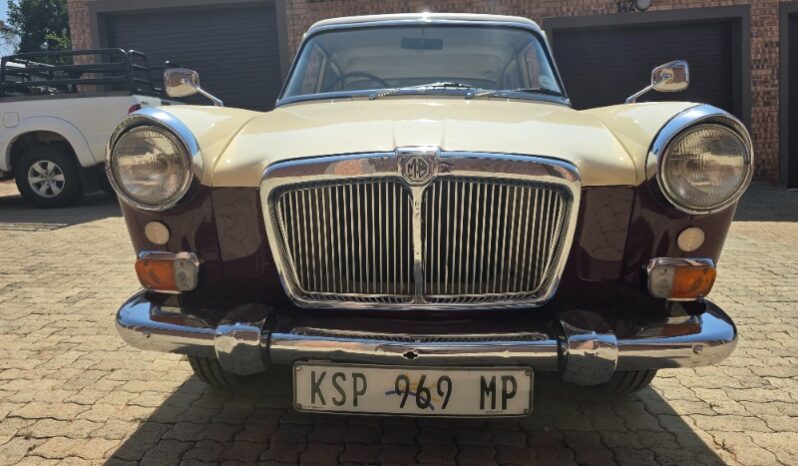 
								Used 1960 MG Magnette full									