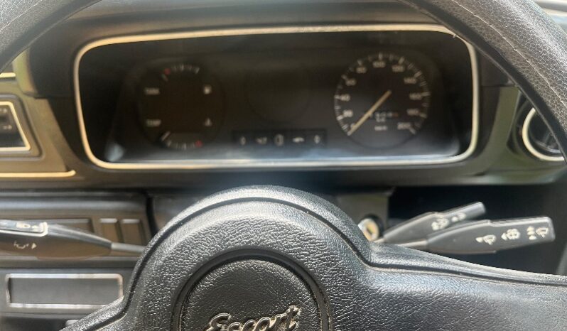 
								Used 1977 Ford Escort M11 1.6 GL full									