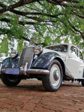 Restored 1953 Mercedes-Benz 170 D