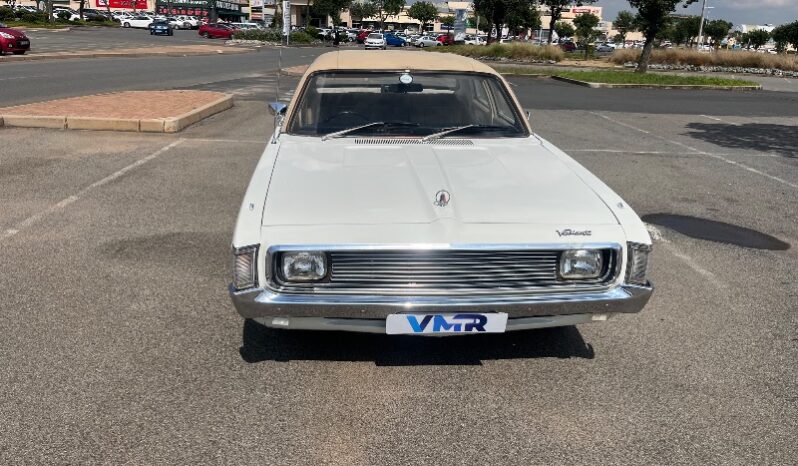 
								Original Condition 1972 Valiant Vip Slant 6 full									