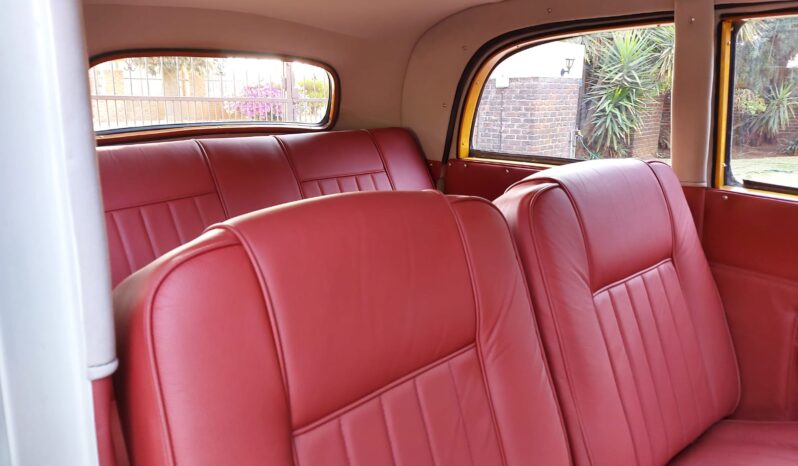
								Restored 1953 Mercedes-Benz 170 D full									