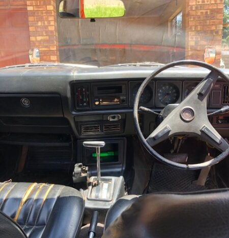 
								Used 1975 Toyota Corona full									