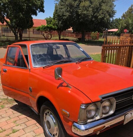
								Used 1975 Toyota Corona full									