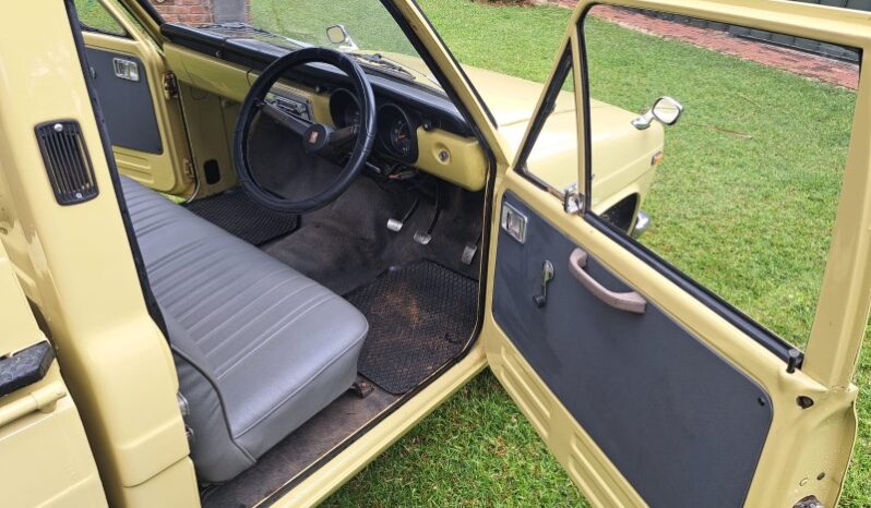 
								Semi Restored 1972 Toyota Hilux 1600 full									