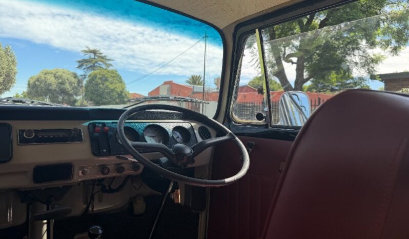 
								Used 1969 Volkswagen Lowlight Kombi Deluxe full									