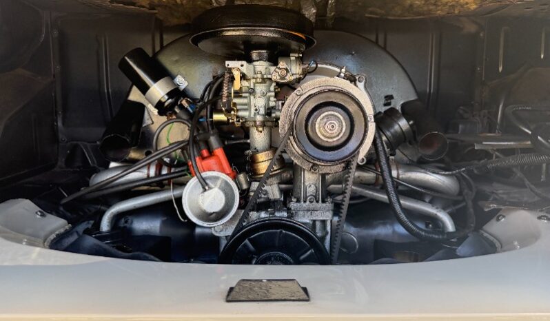 
								Used 1969 Volkswagen Lowlight Kombi Deluxe full									