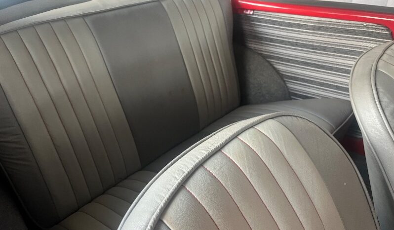 
								Restored 1951 Morris Minnor 850 full									