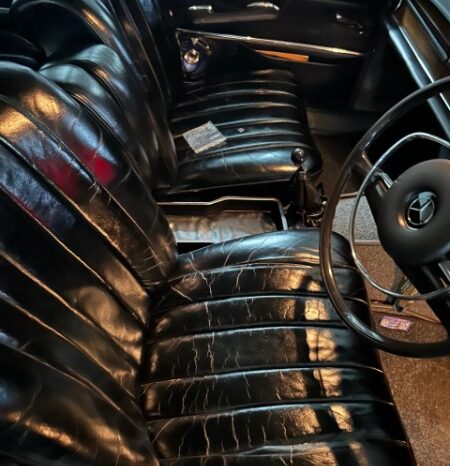 
								Used 1970 Mercedes-Benz 280SE W108 full									