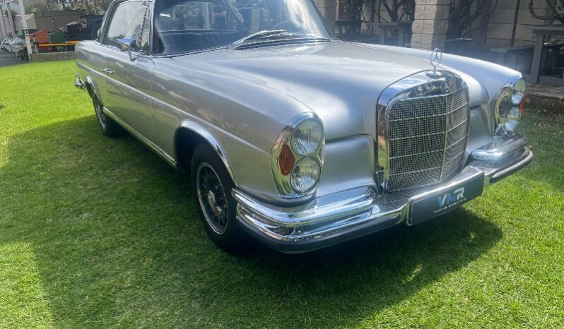 
								Prestine 1966 Mercedes-Benz W111 C220 Coupe full									